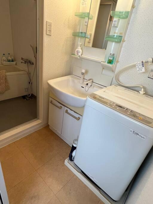 Large Room By Kuromon Market Osaka Exterior foto