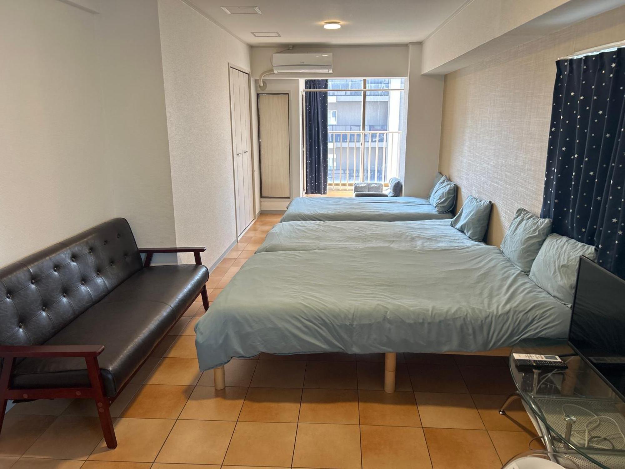 Large Room By Kuromon Market Osaka Exterior foto